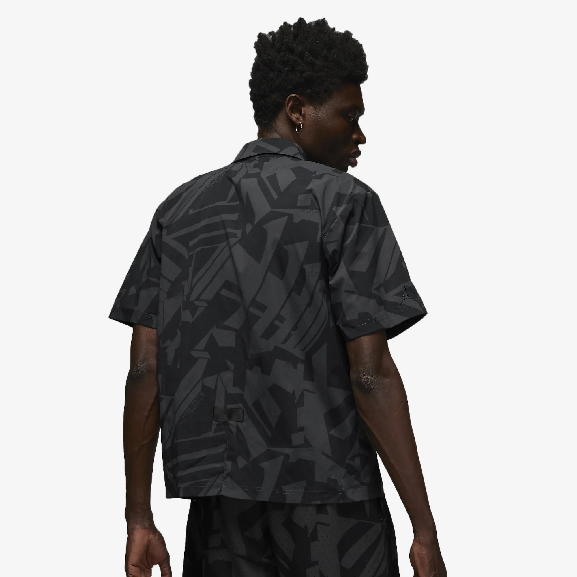 Jordan | PARIS SAINT-GERMAIN  { BLACK/DARK SMOKE GREY