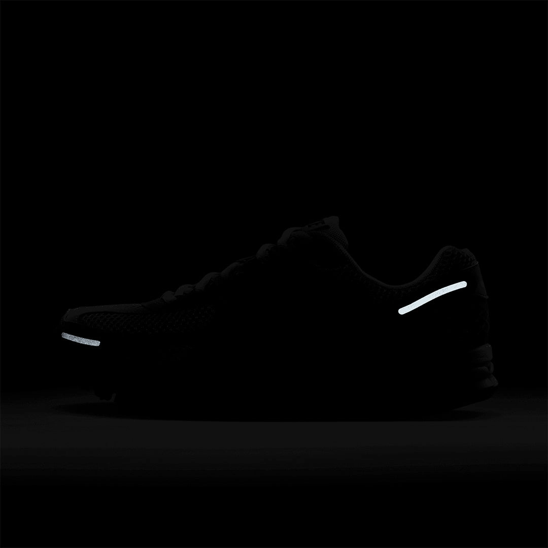 Nike | ZOOM VOMERO 5  { COBBLESTONE/LIGHT BONE-LIGHT BONE