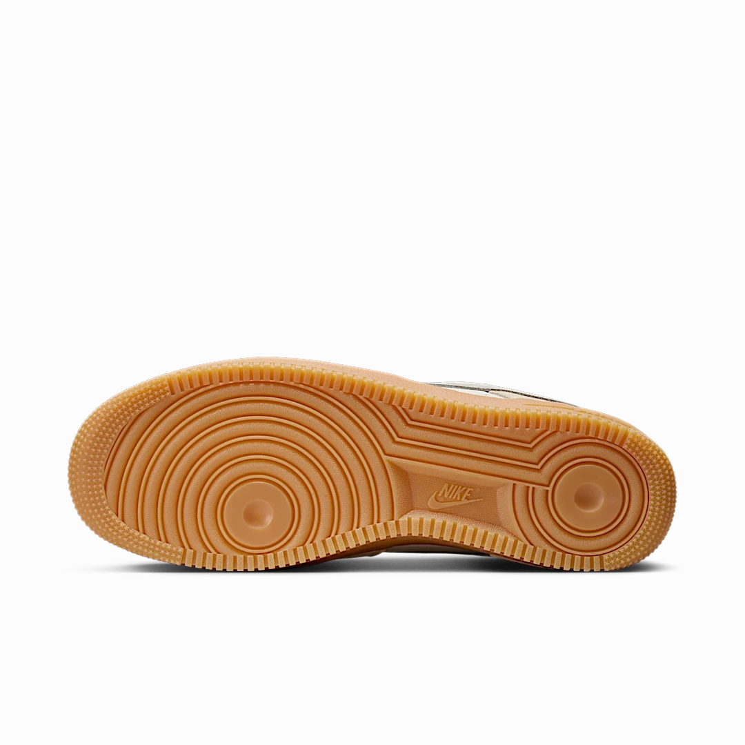 Nike Air Force 1 Low '07 LV8 Phantom Light Smoke Gum