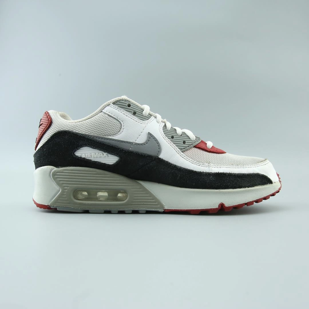 NIKE AIR MAX 90