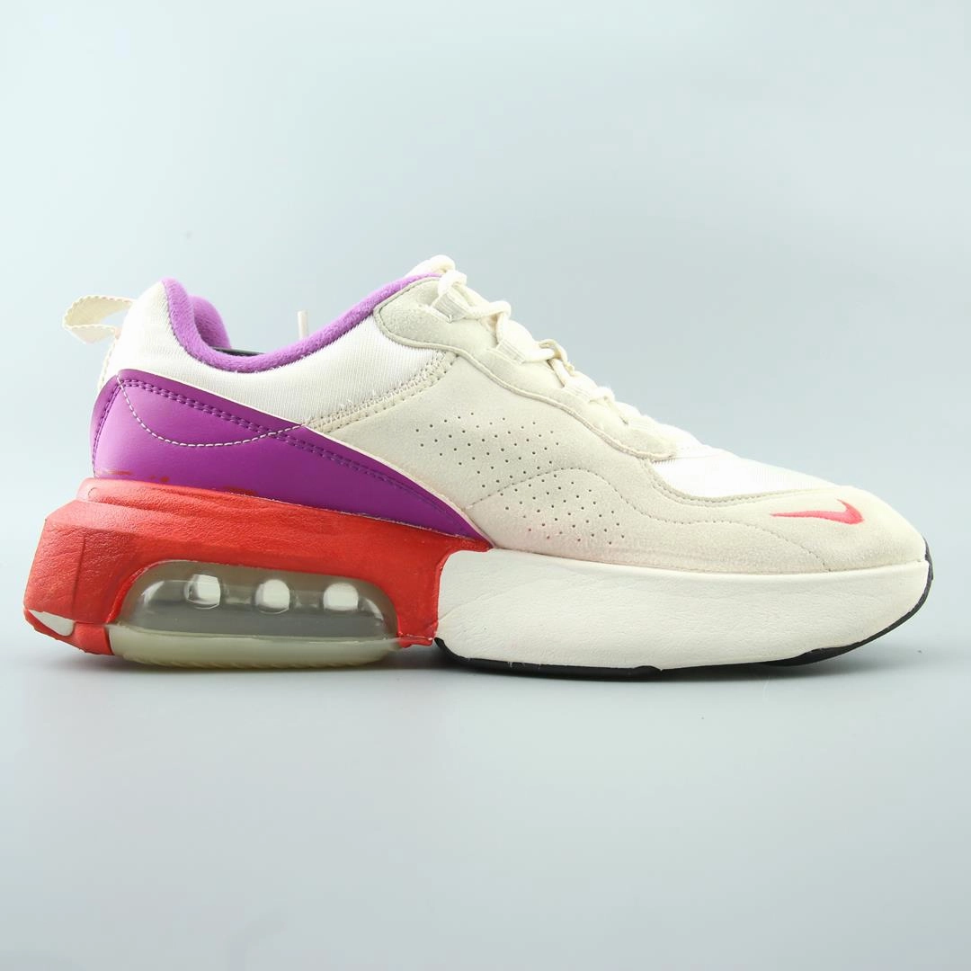 NIKE  AIR MAX VERONA