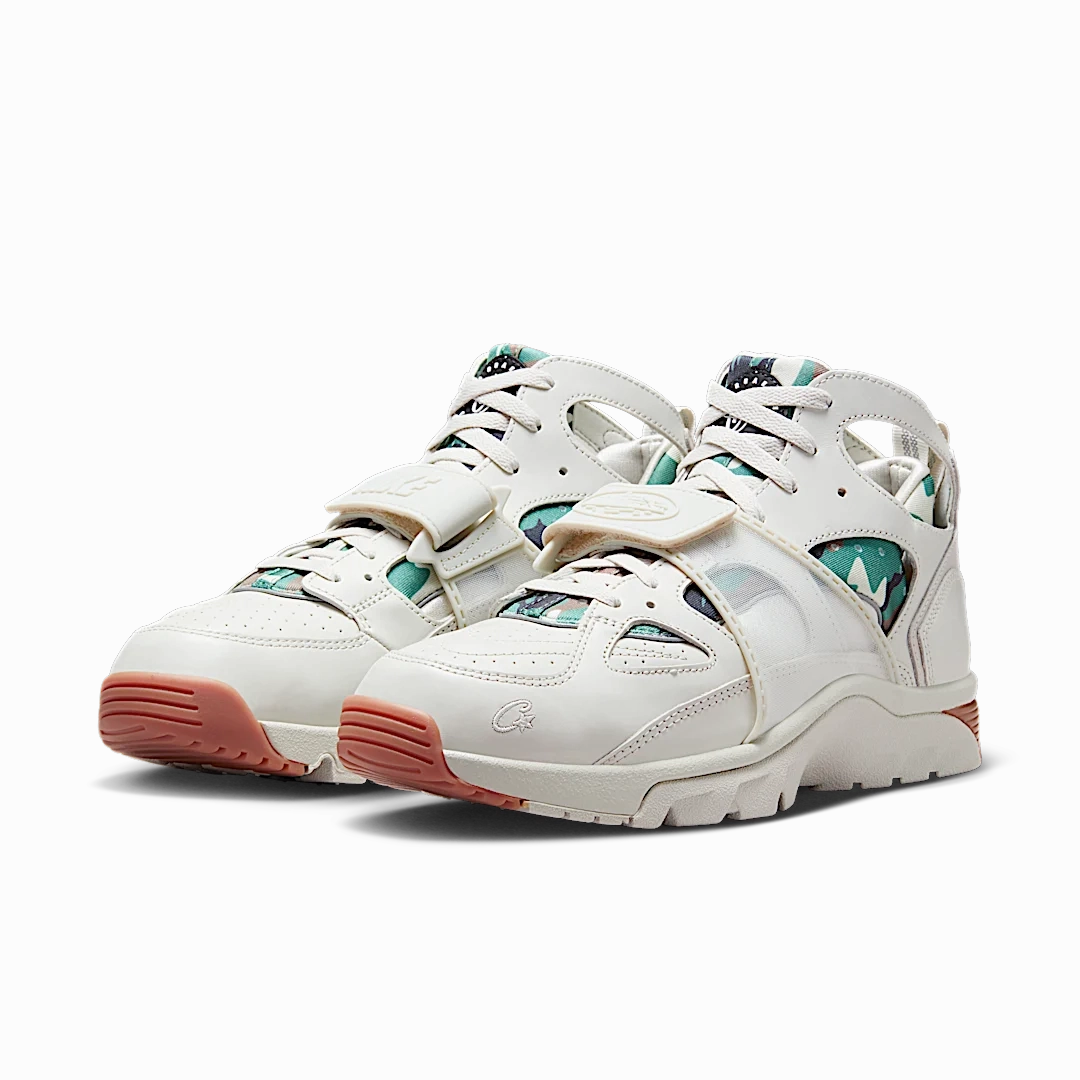 Nike Air Trainer Huarache Corteiz Light Bone