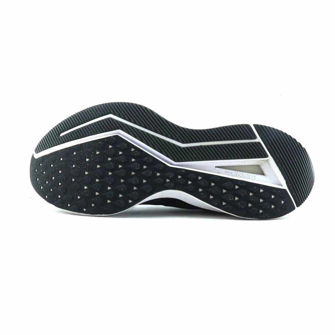 NIKE AIR ZOOM WINFLO 6