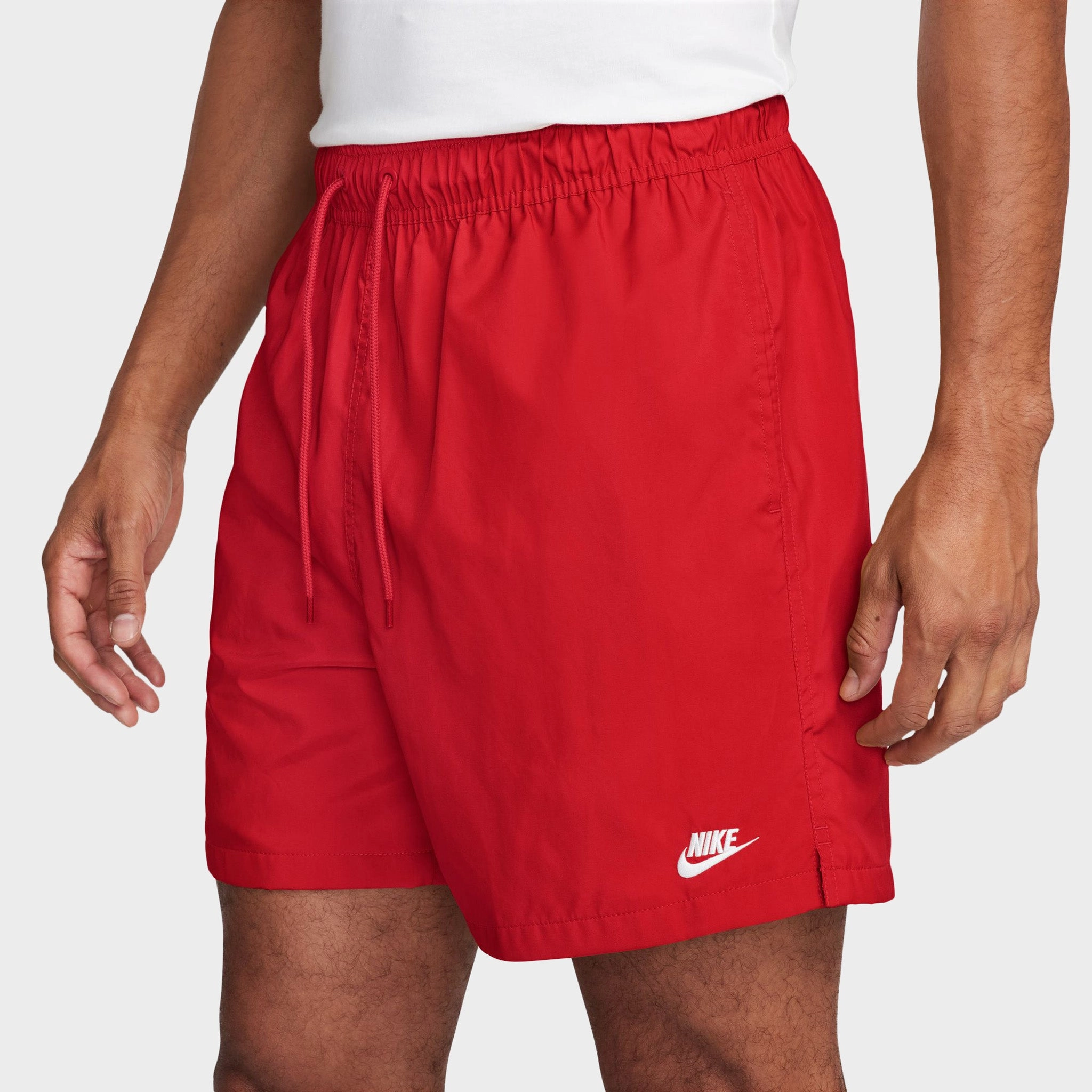 Nike Club Flow Shorts University Red / White