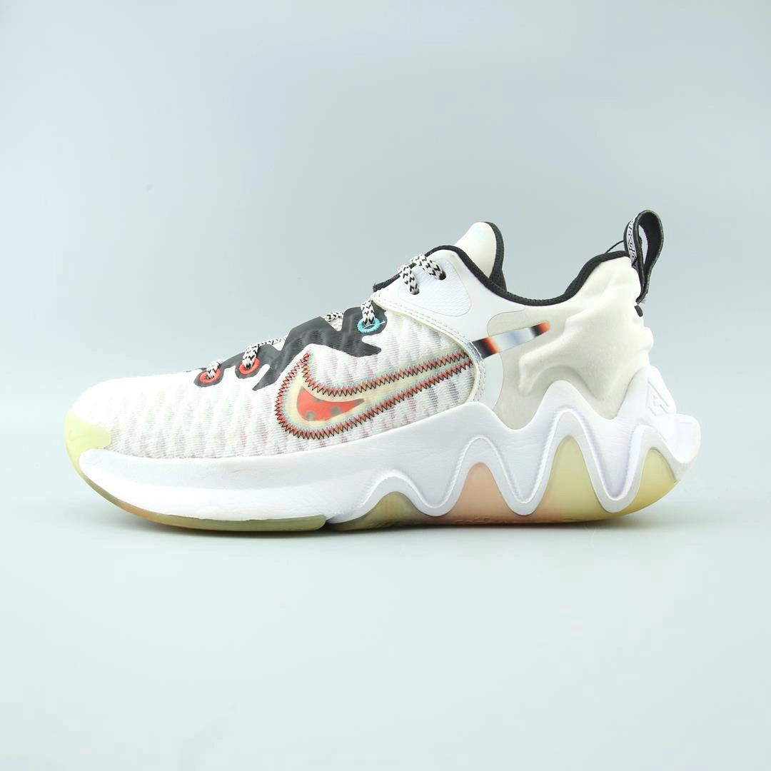 NIKE GIANNIS IMMORTALITY
