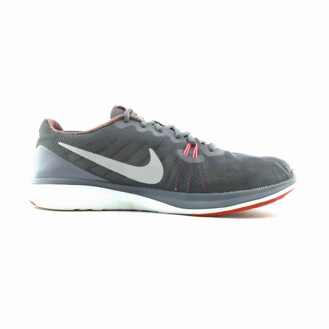 NIKE IN SEASON TR7