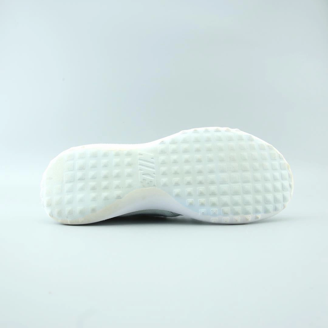 NIKE JUVENATE