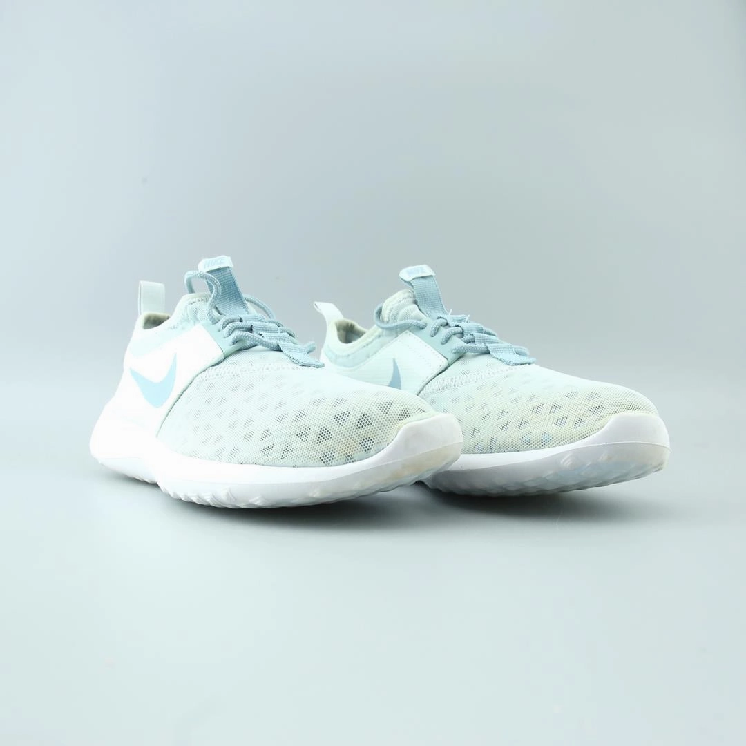 NIKE JUVENATE