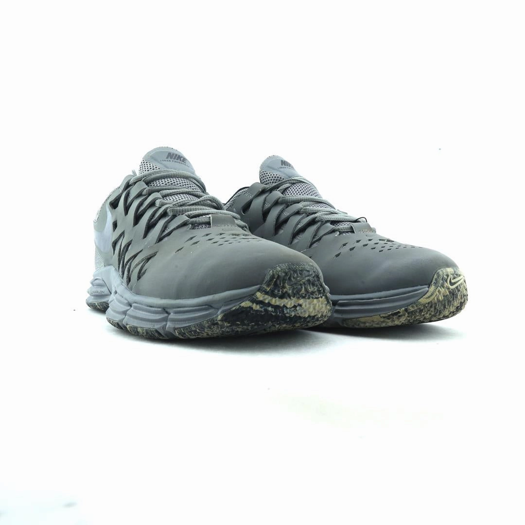 NIKE LUNAR FINGERTRAP TR