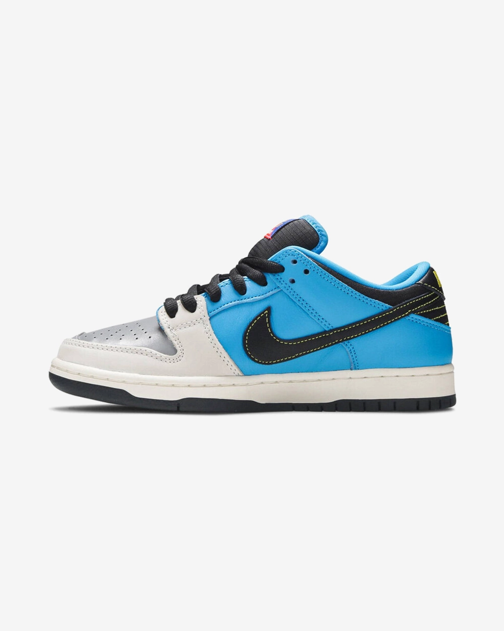 NIKE SB DUNK LOW INSTANT SKATEBOARD