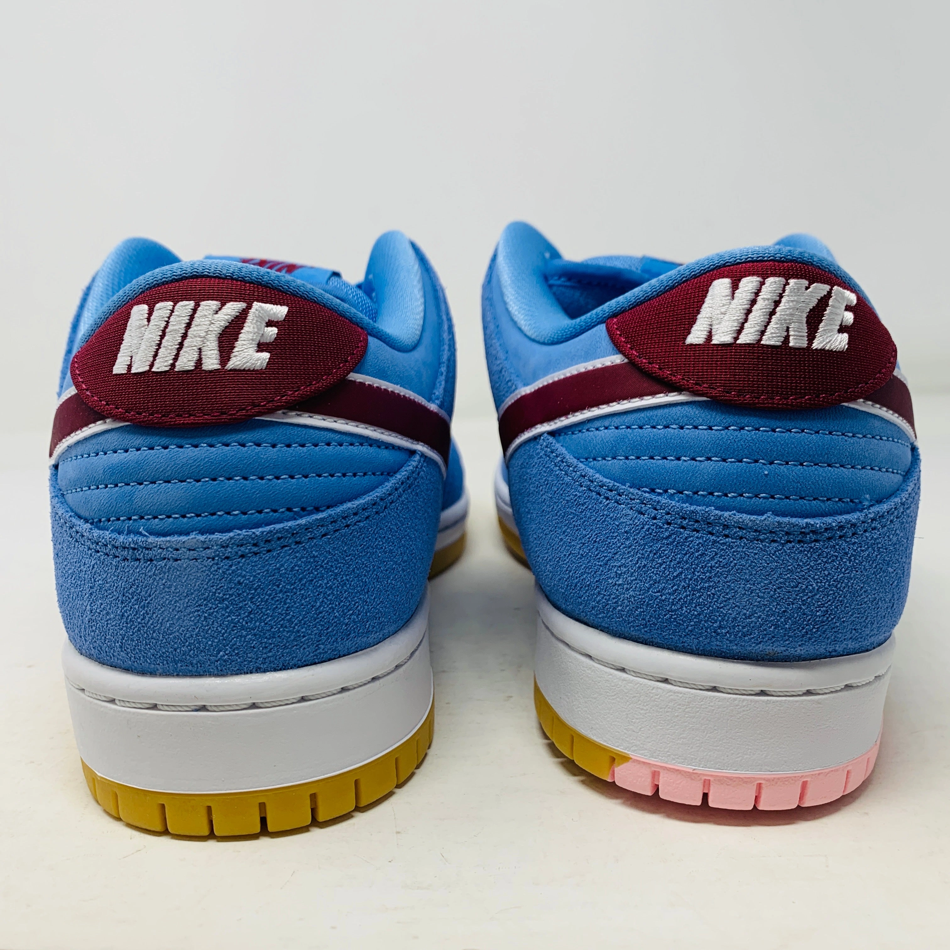 Nike SB Dunk Low Philadelphia Phillies