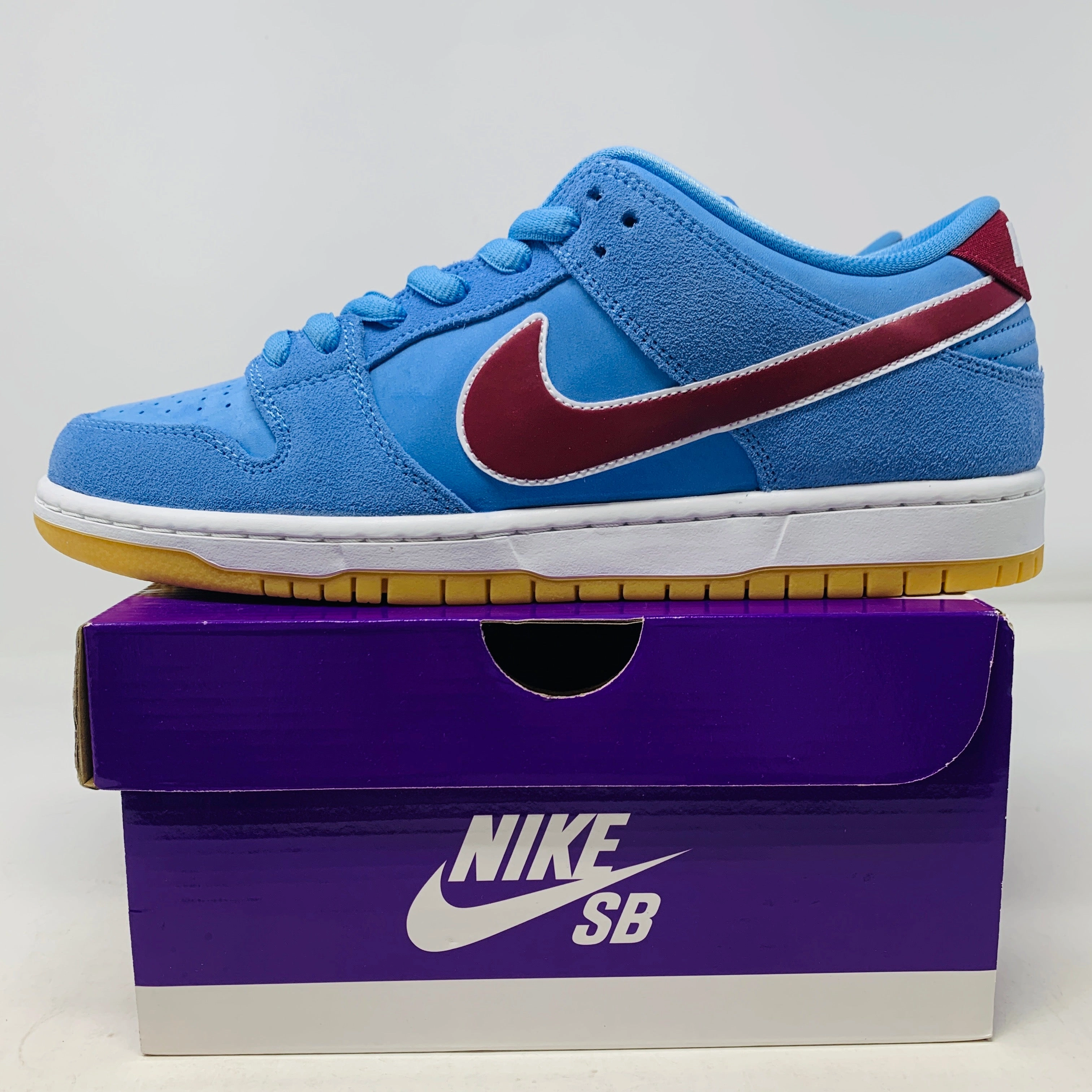 Nike SB Dunk Low Philadelphia Phillies