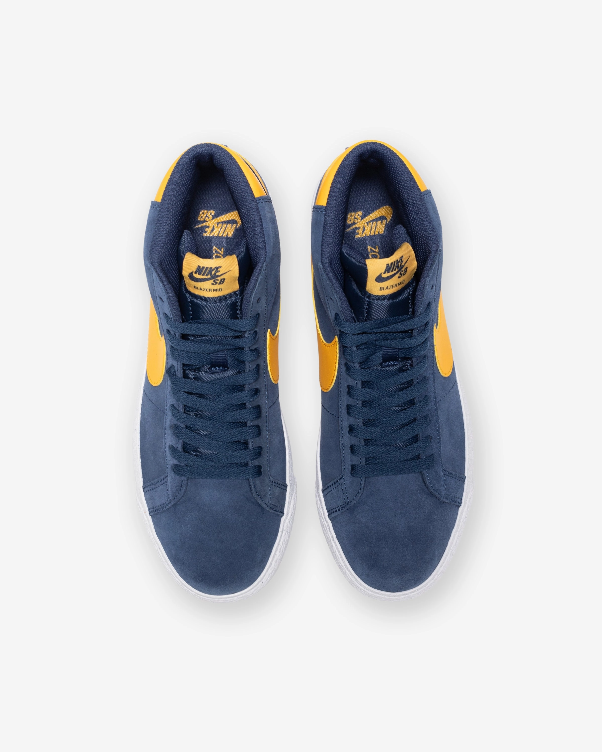 NIKE SB ZOOM BLAZER MID - NAVY/ UNIVERSITYGOLD/ WHITE