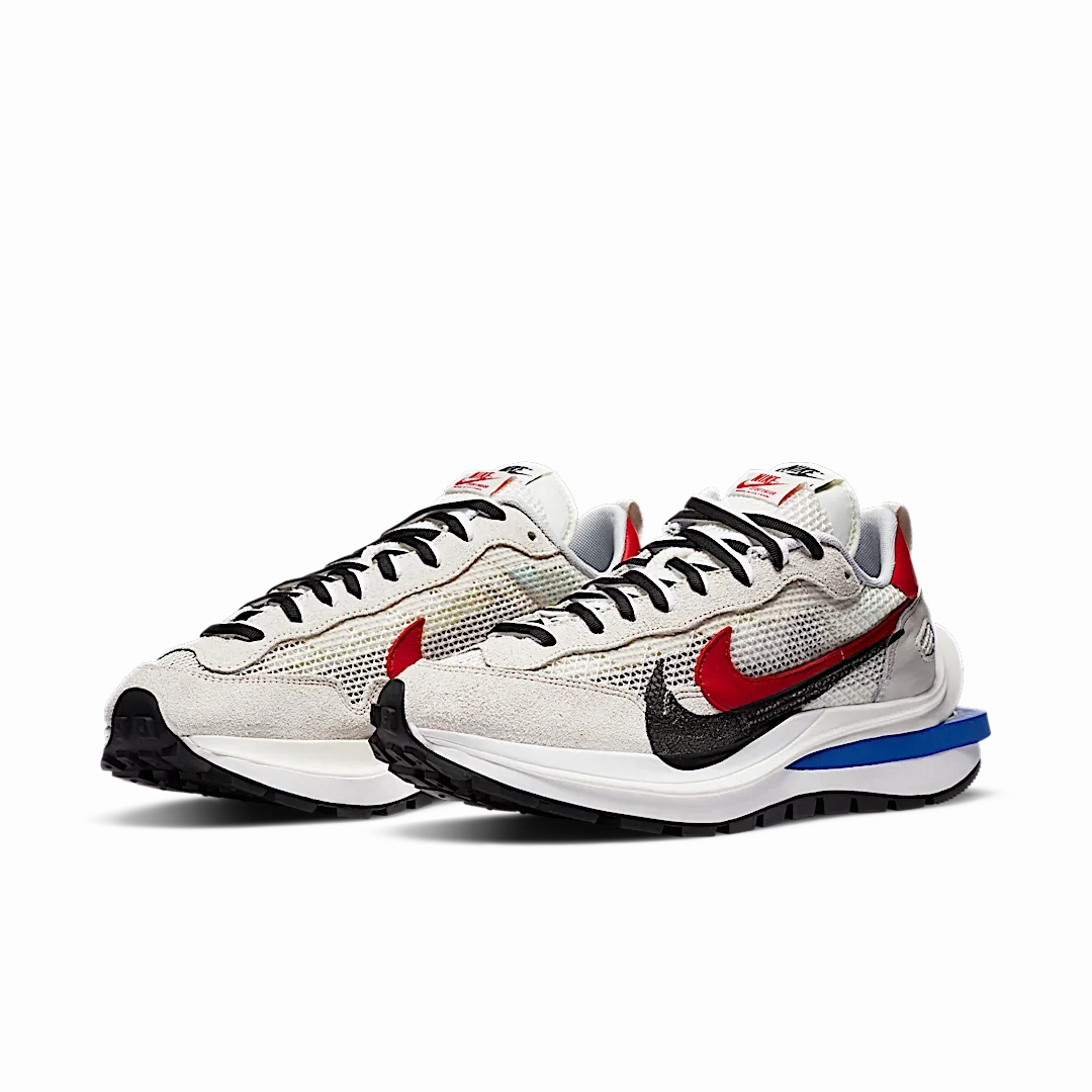 Nike Vaporwaffle sacai Sport Fuchsia Game Royal