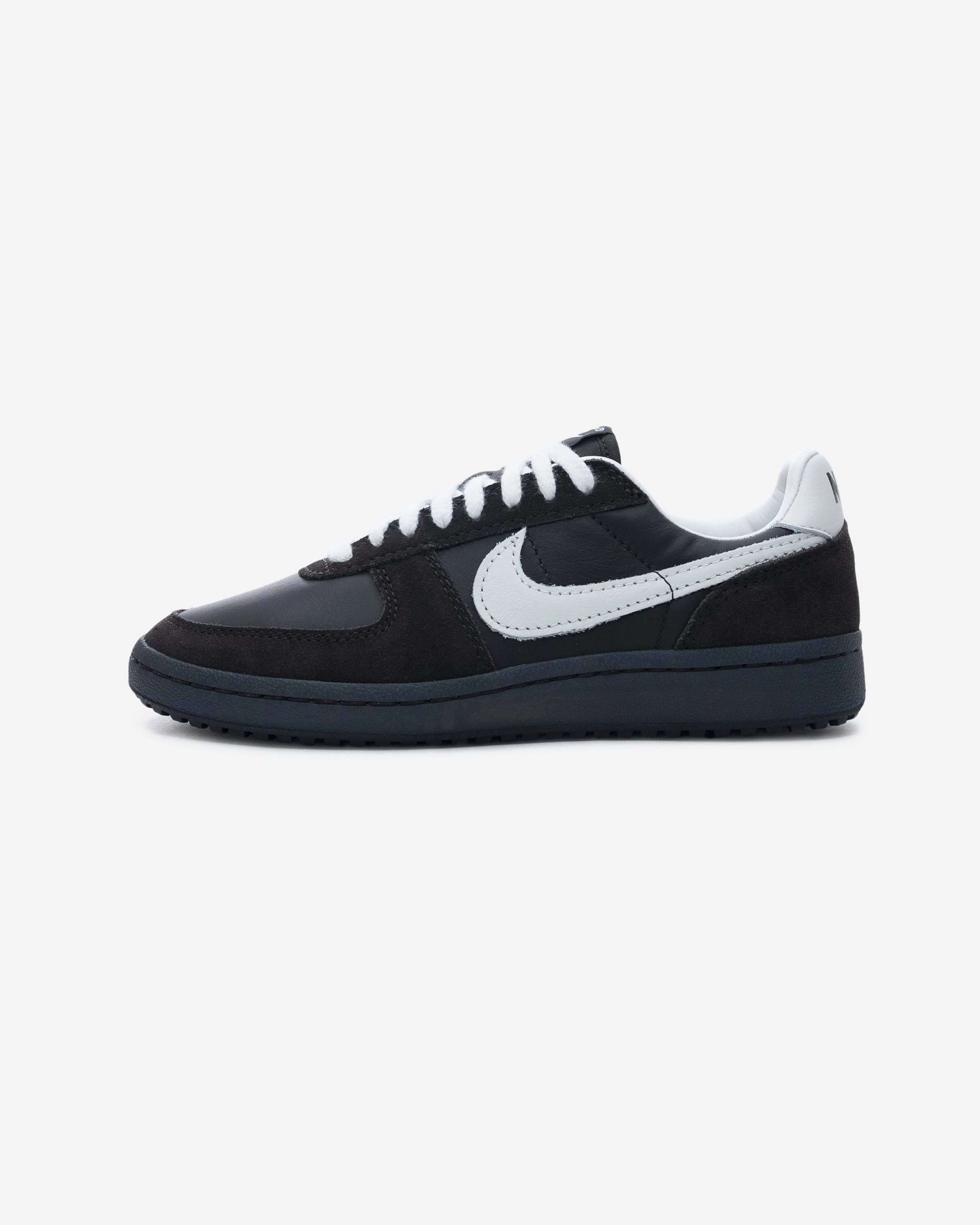 NIKE WOMEN'S FIELD GENERAL - VELVETBROWN/ SAIL