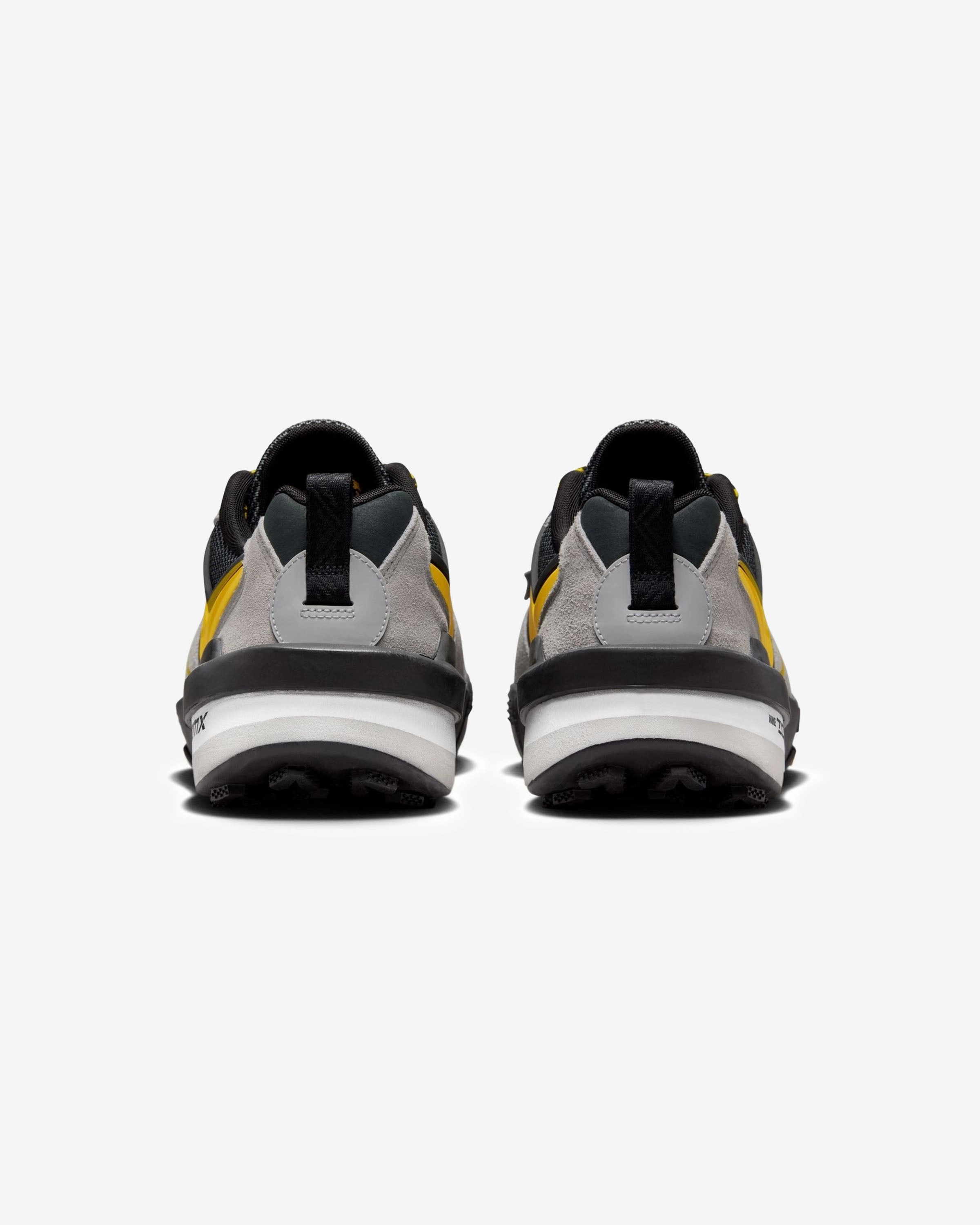 NIKE X SACAI ZEGAMADOME - MATTESILVER/ TOURYELLOW