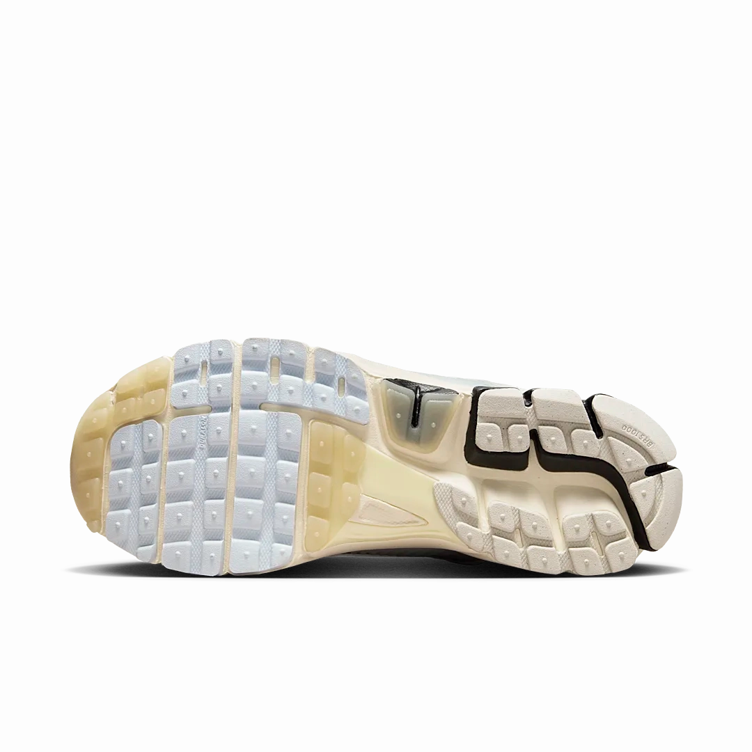 Nike Zoom Vomero 5 Supersonic Light Bone Black