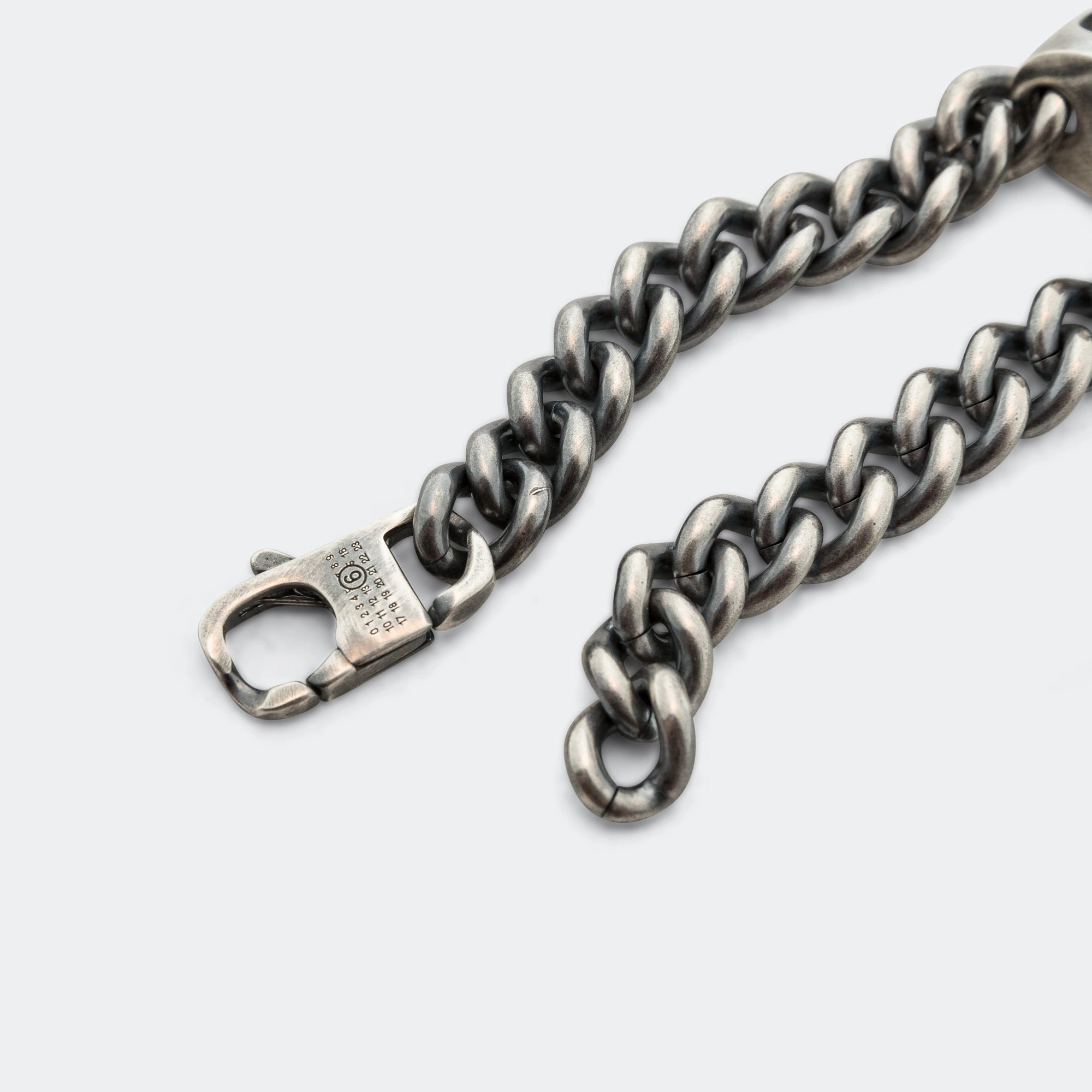 Ring Link Curb Bracelet - Silver Toned Brass