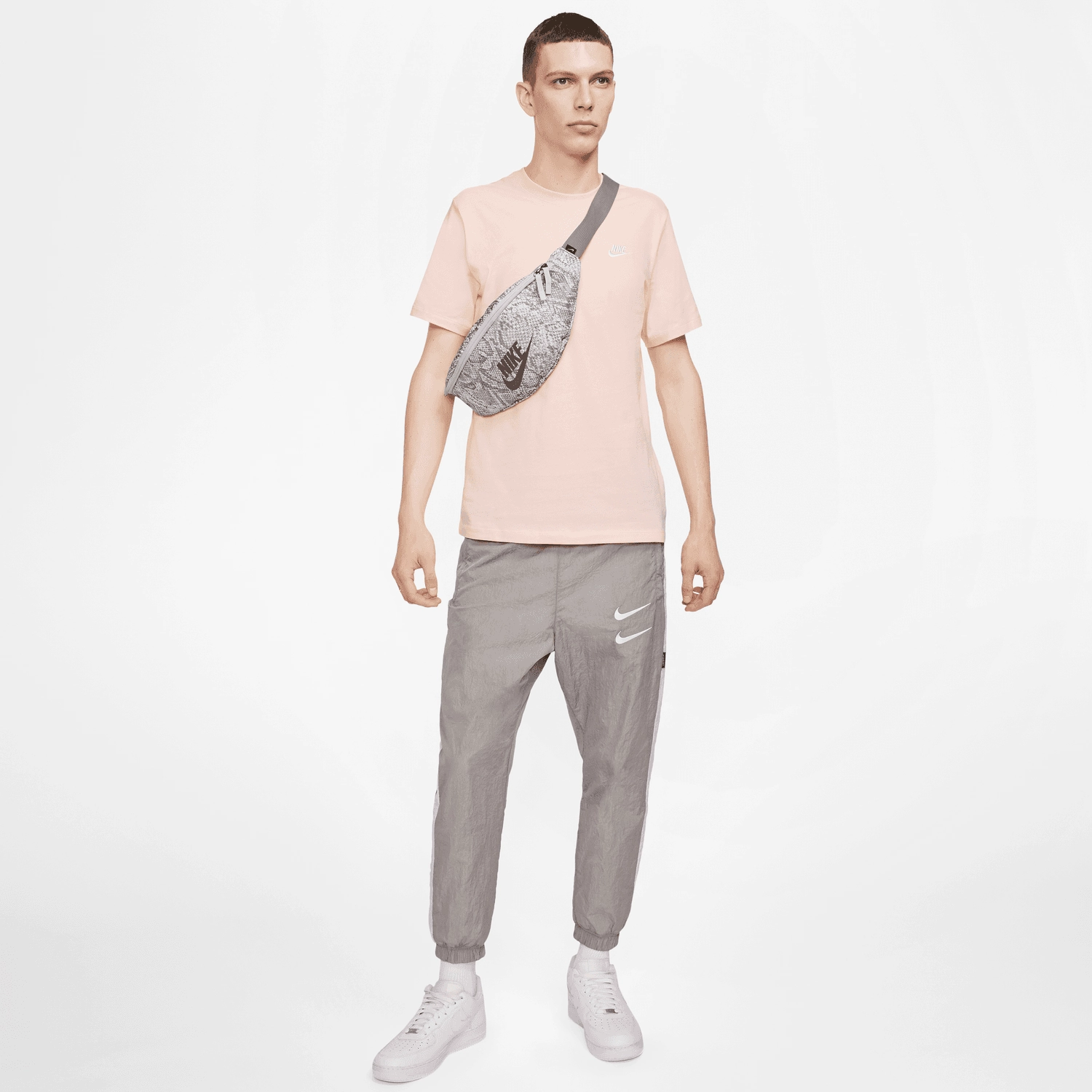 T-shirt Nike Club - Rose