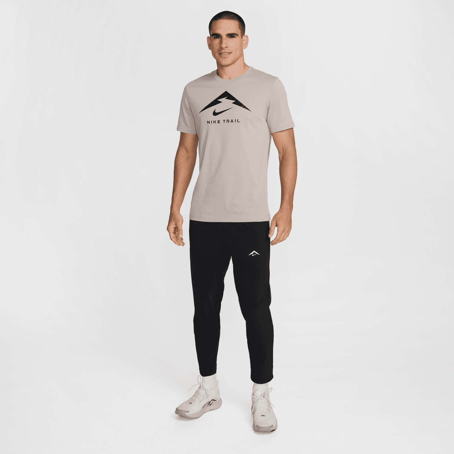 T-shirt Nike Trail - Beige/Noir
