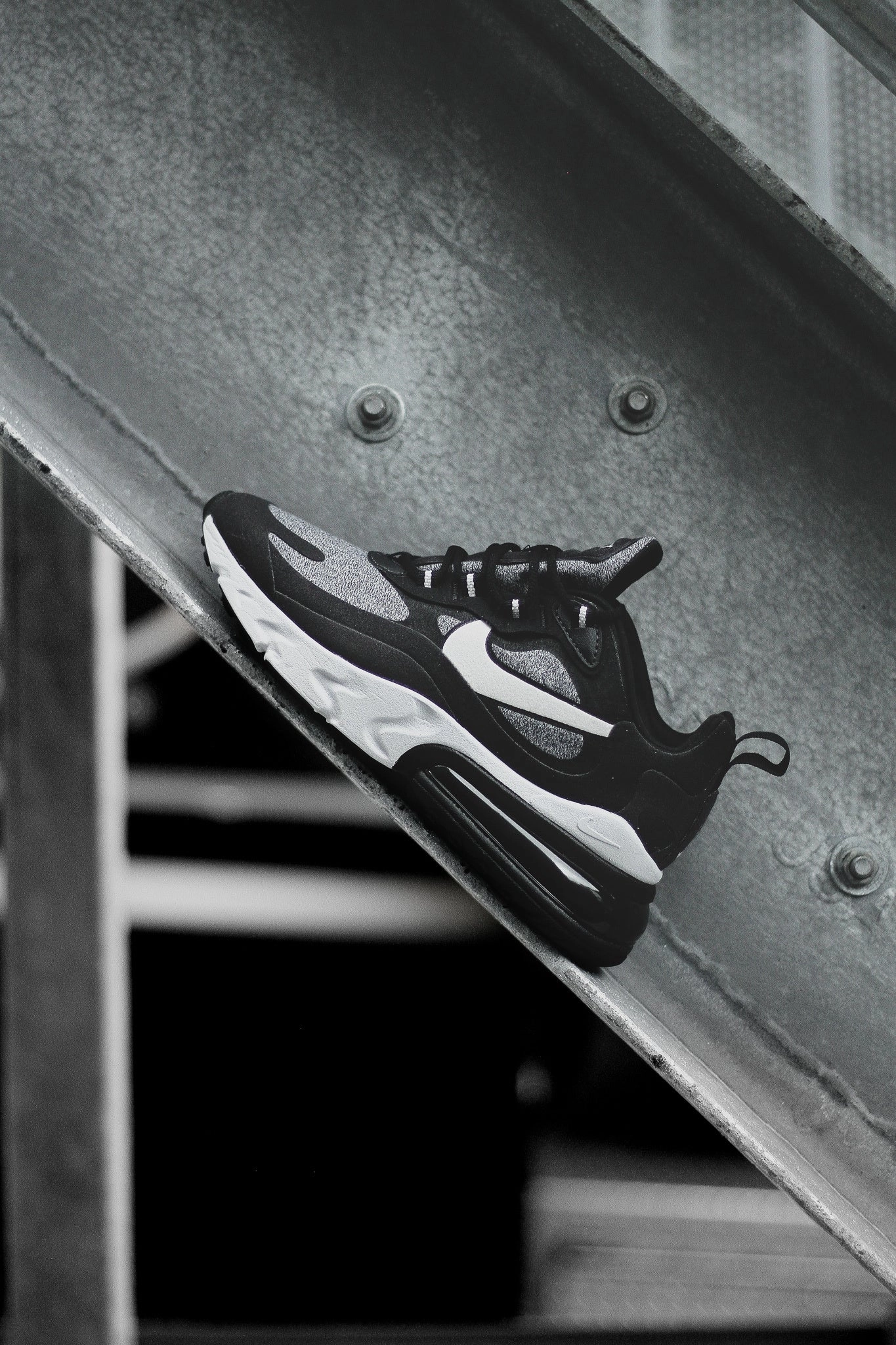 W AIR MAX 270 REACT OPTICAL