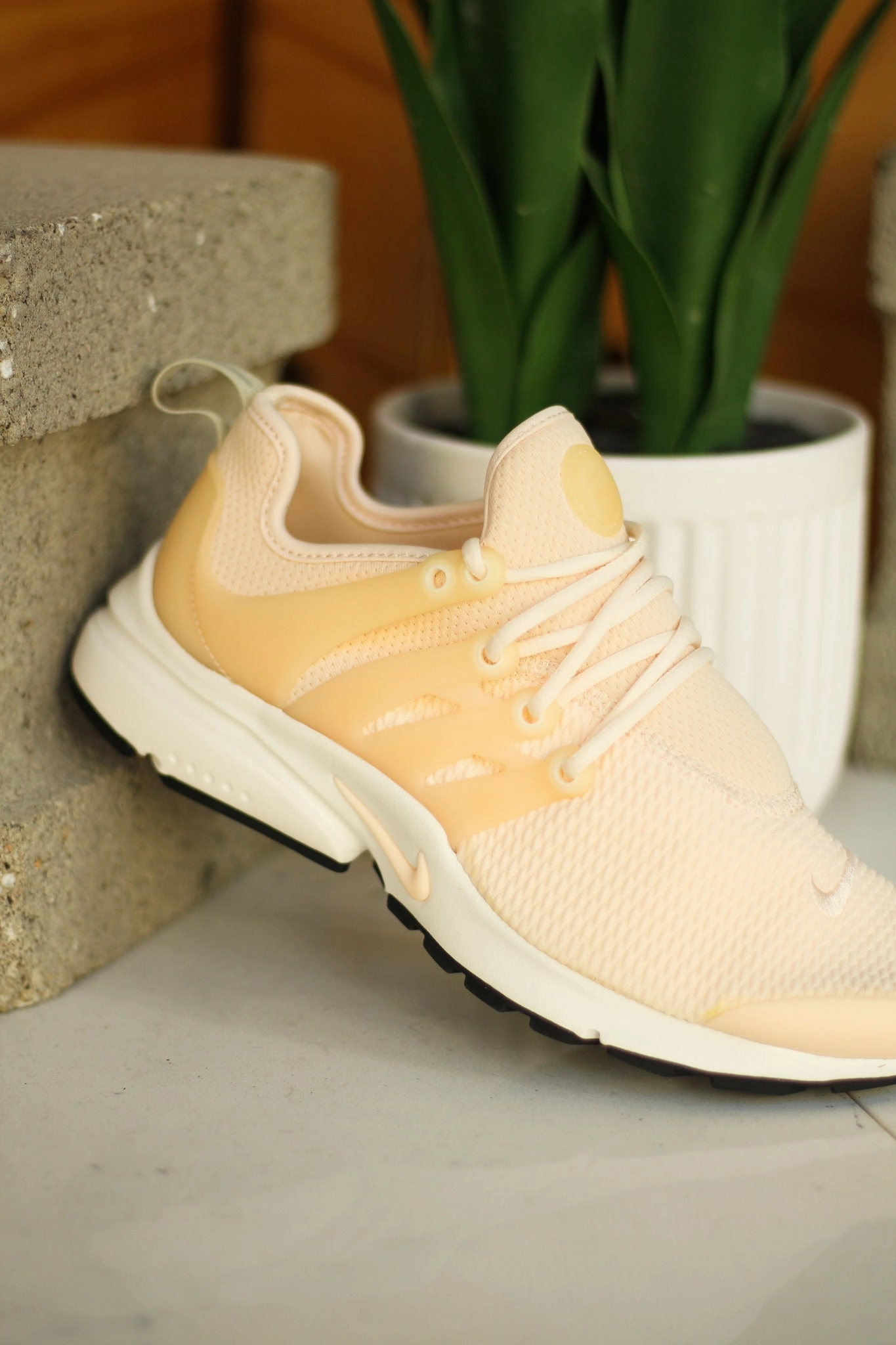 W AIR PRESTO GUAVA ICE