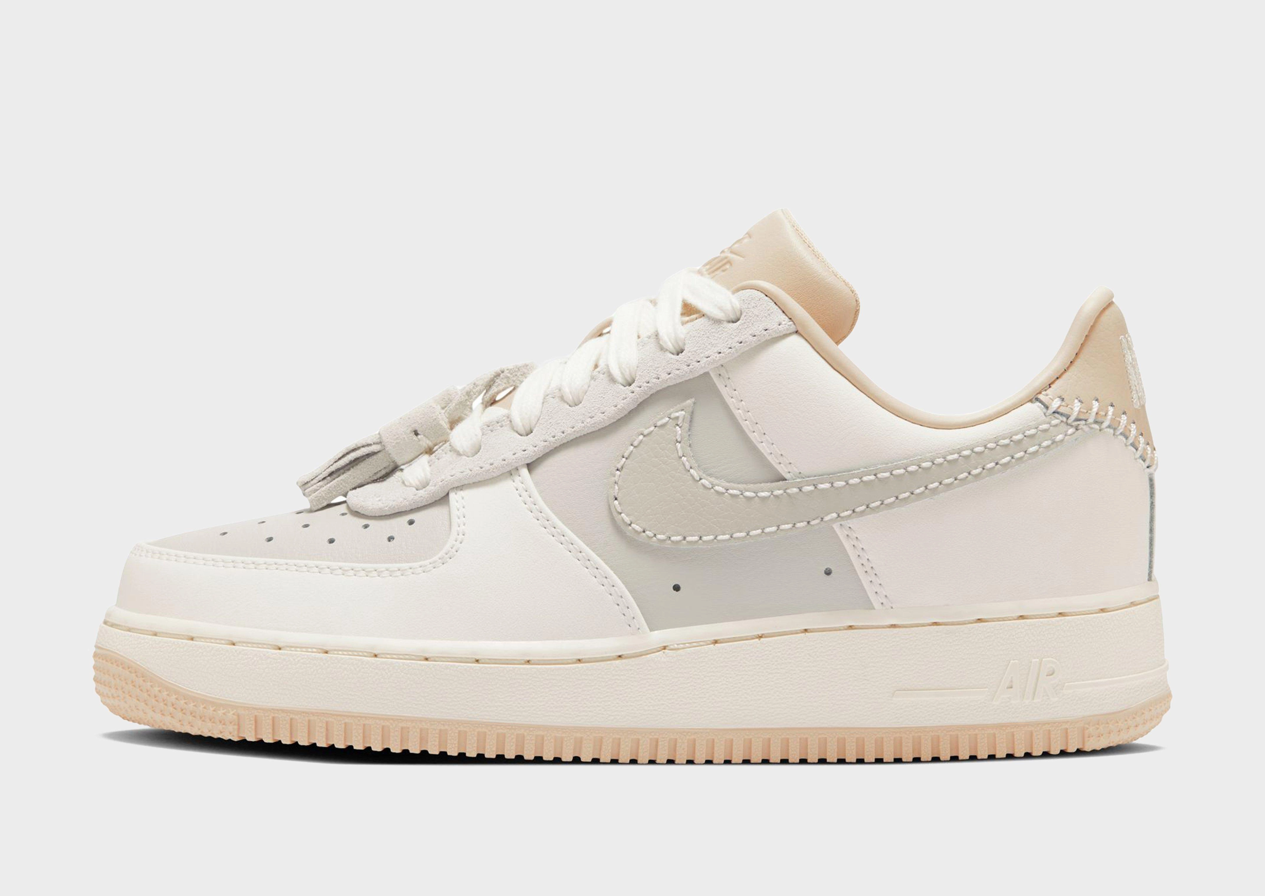סניקרס Air Force 1 '07 | נשים