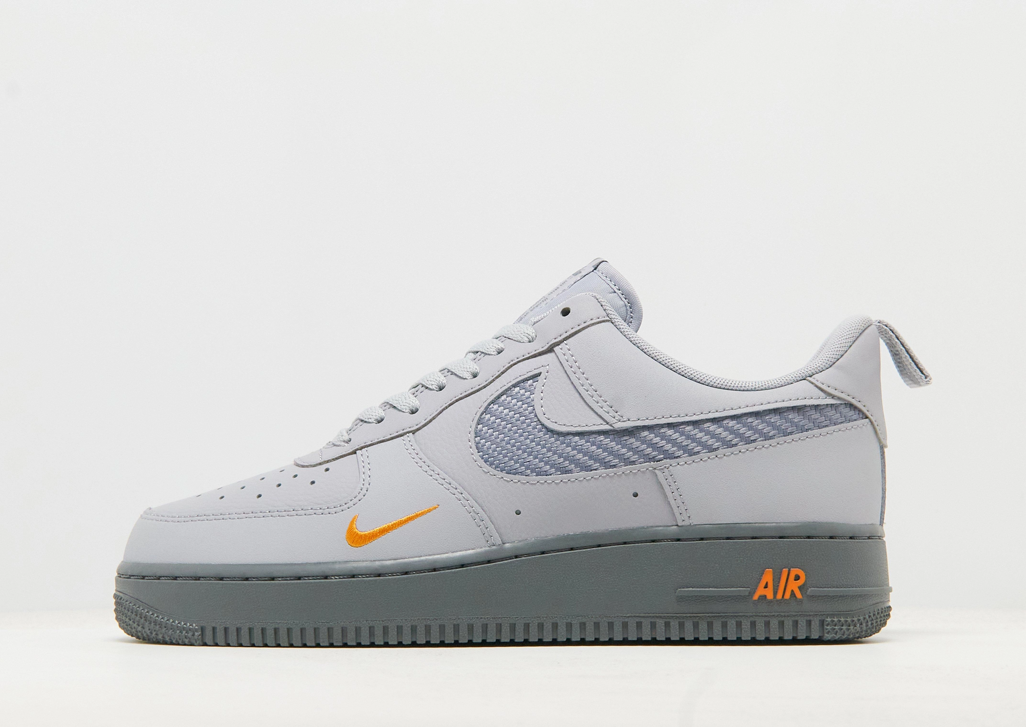 סניקרס Air Force 1 '07 LV8 | גברים