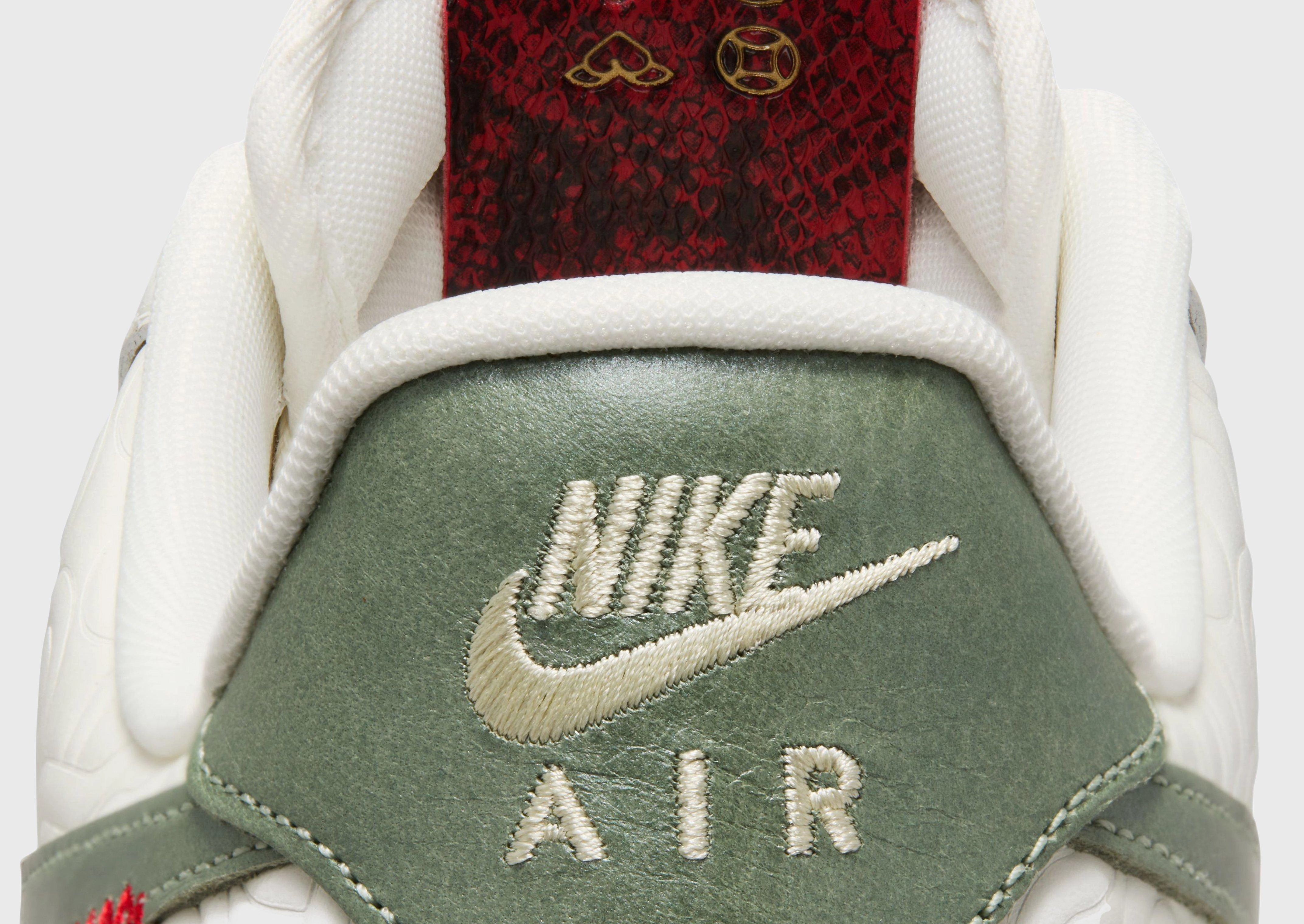 סניקרס Air Force 1 '07 LV8 | גברים