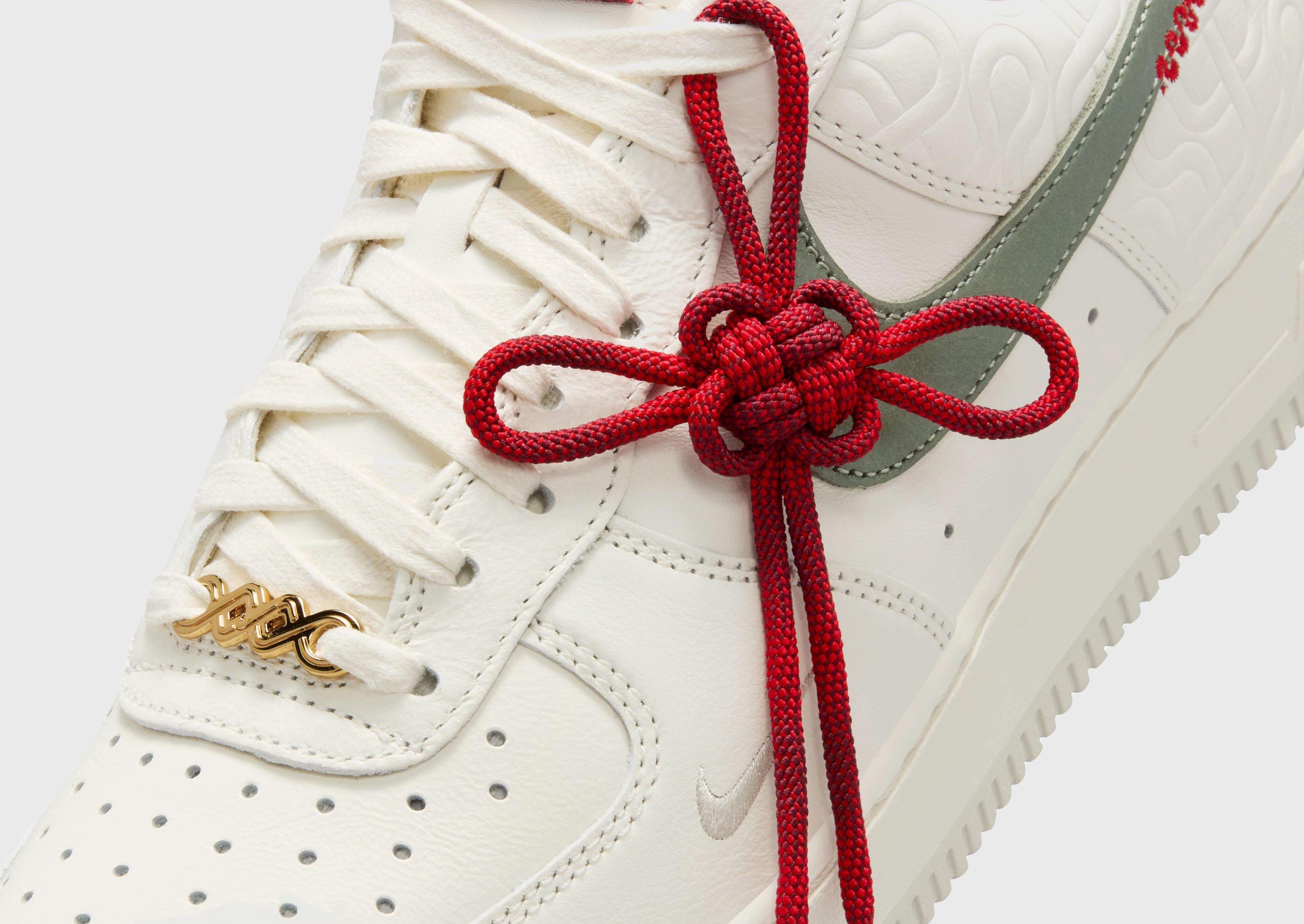 סניקרס Air Force 1 '07 LV8 | גברים