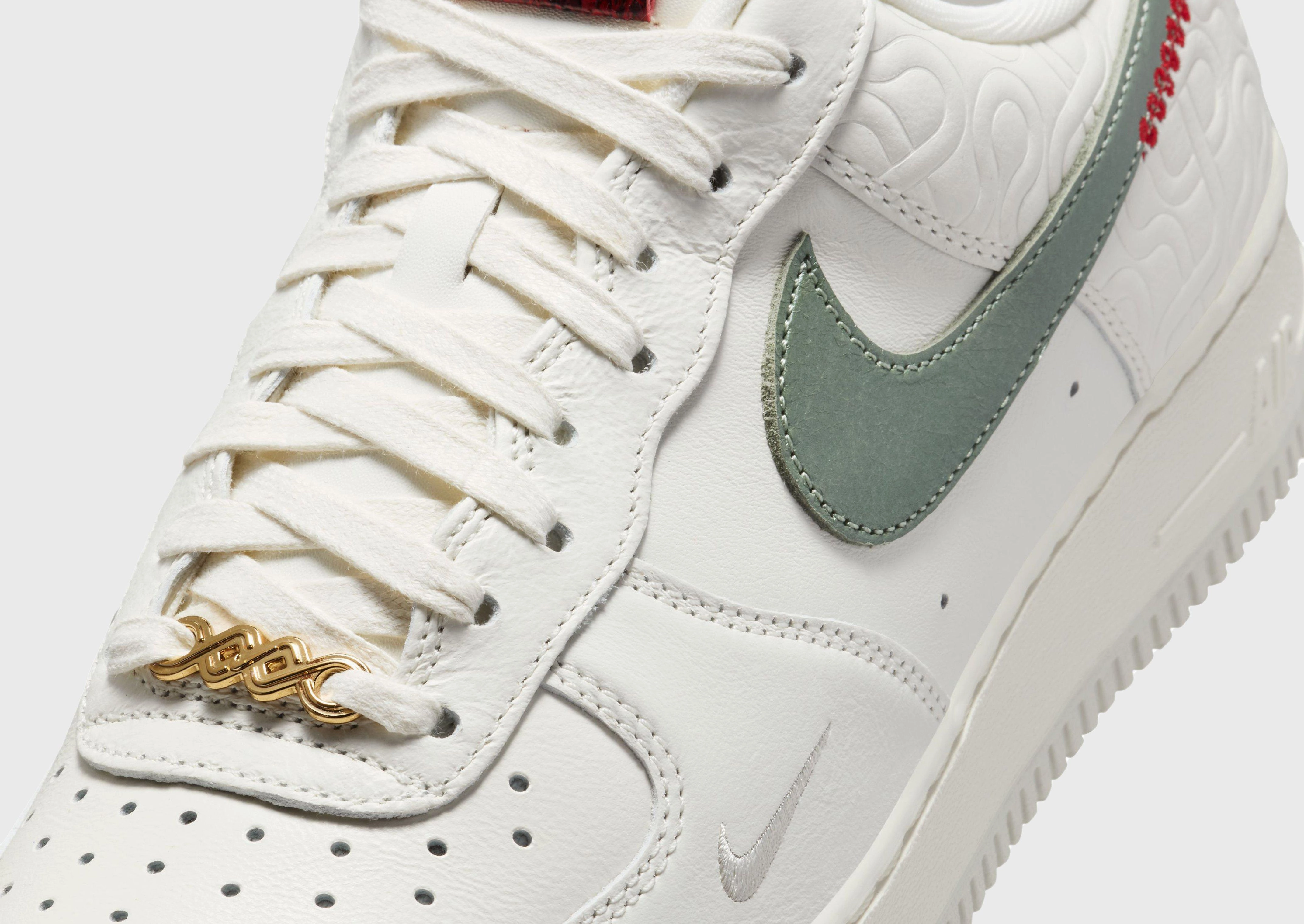 סניקרס Air Force 1 '07 LV8 | גברים