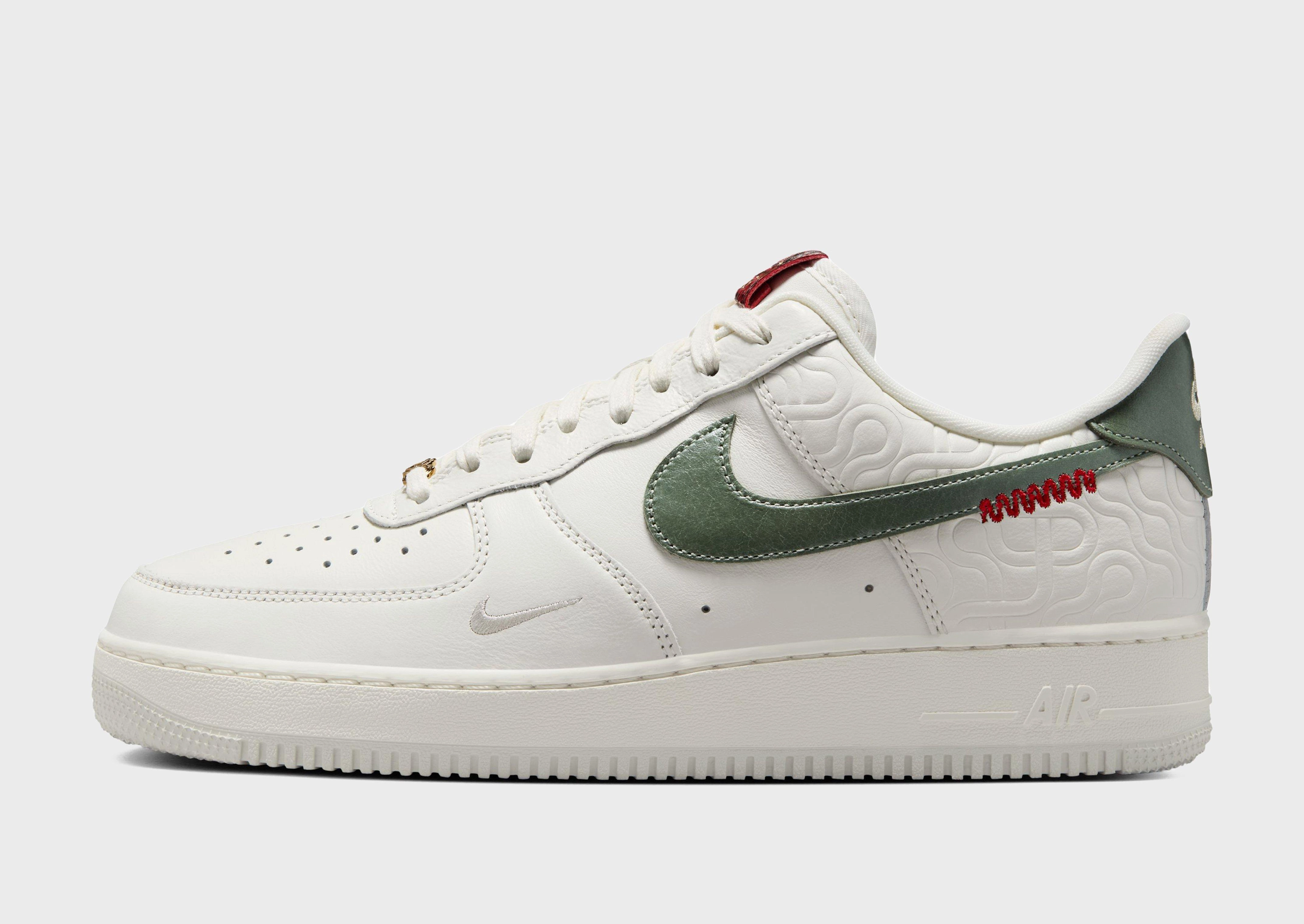 סניקרס Air Force 1 '07 LV8 | גברים