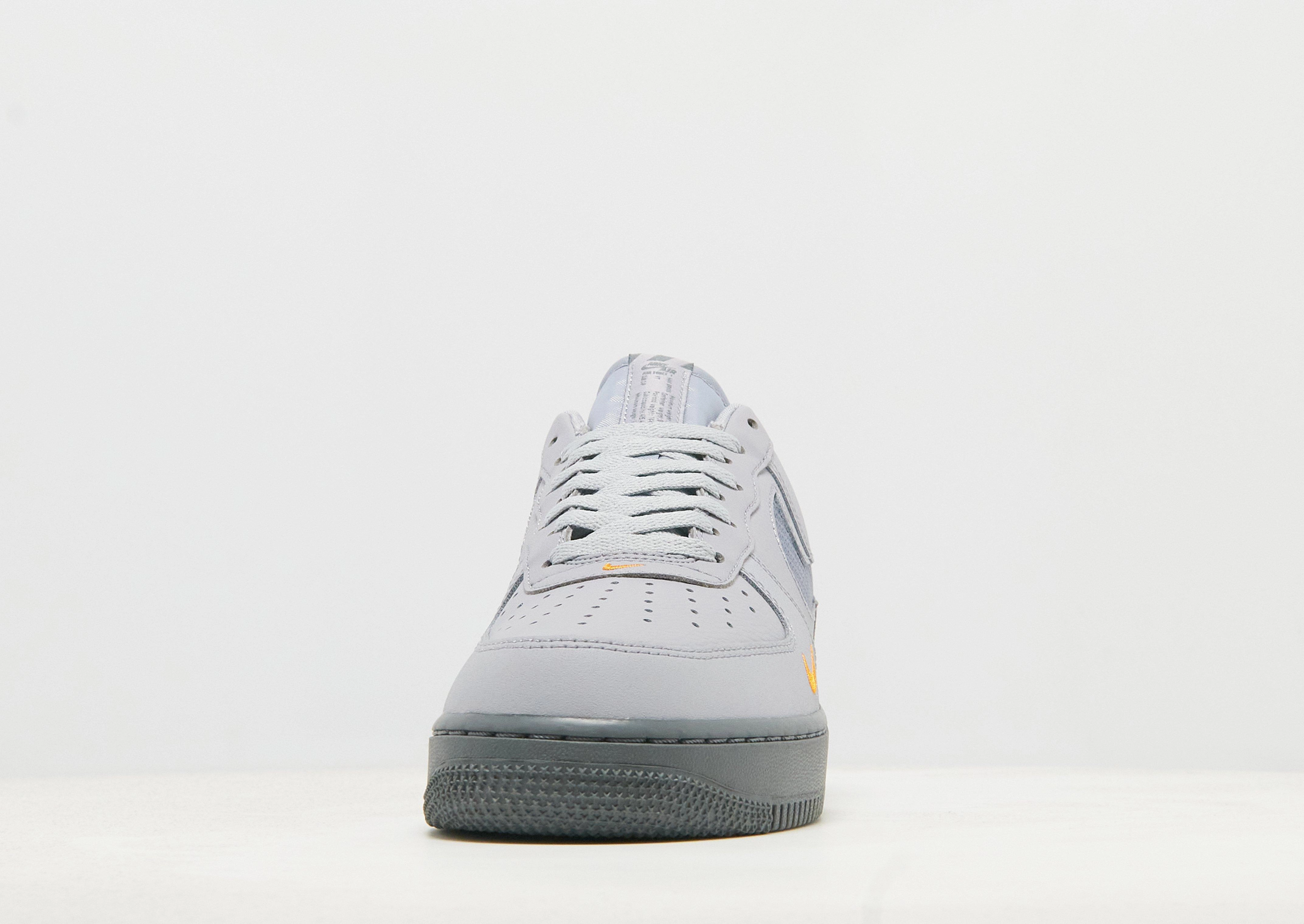 סניקרס Air Force 1 '07 LV8 | גברים