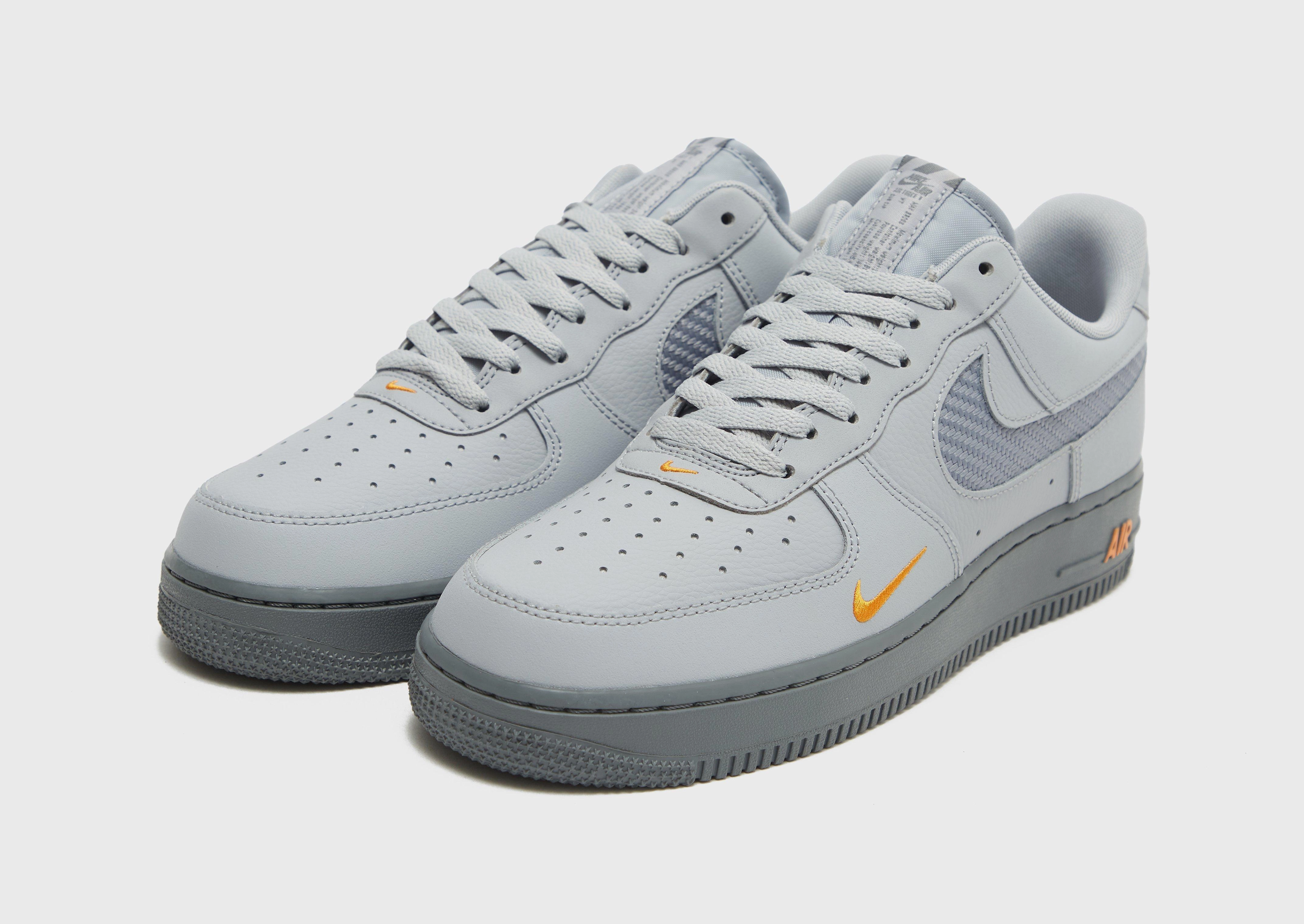 סניקרס Air Force 1 '07 LV8 | גברים