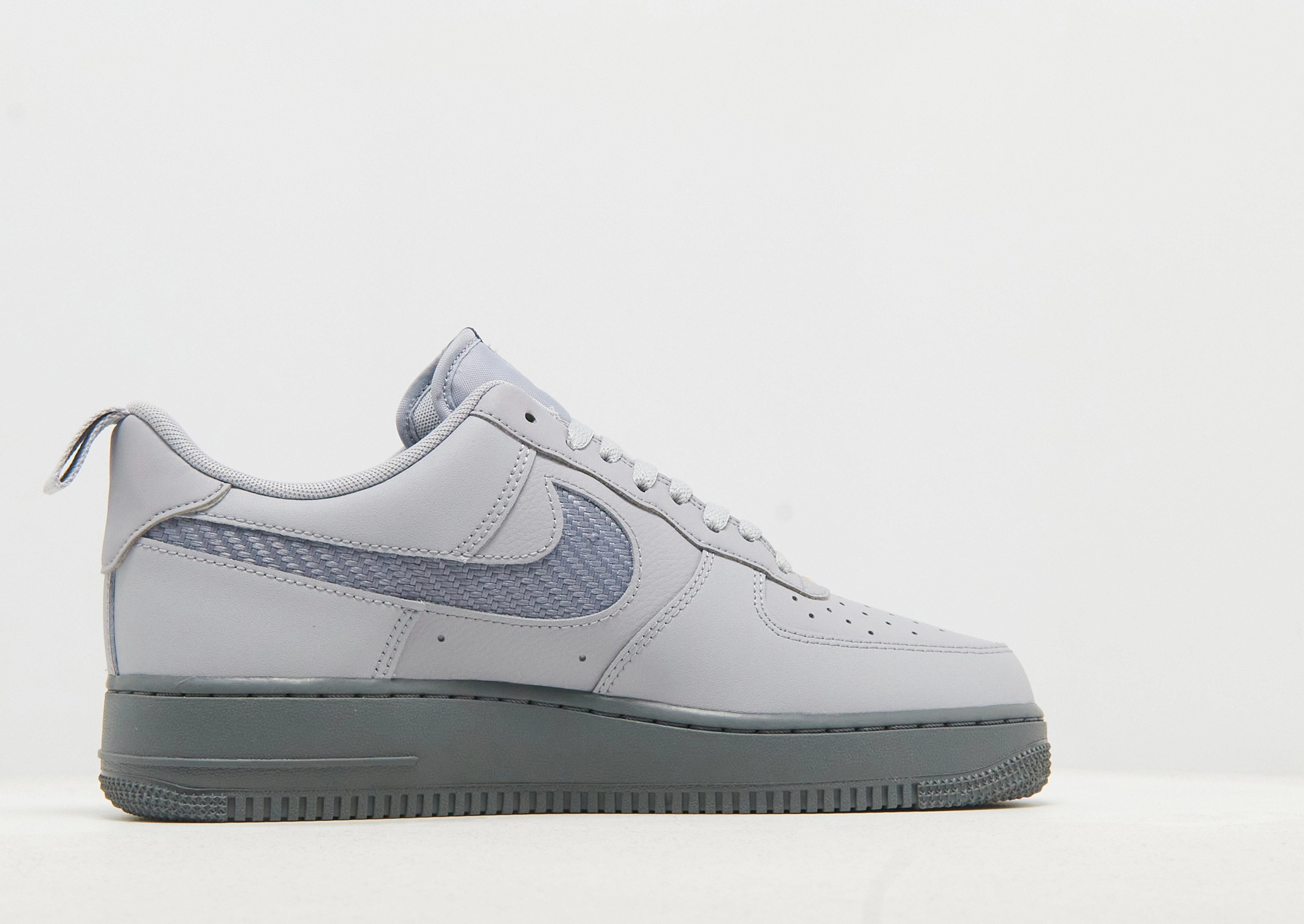 סניקרס Air Force 1 '07 LV8 | גברים