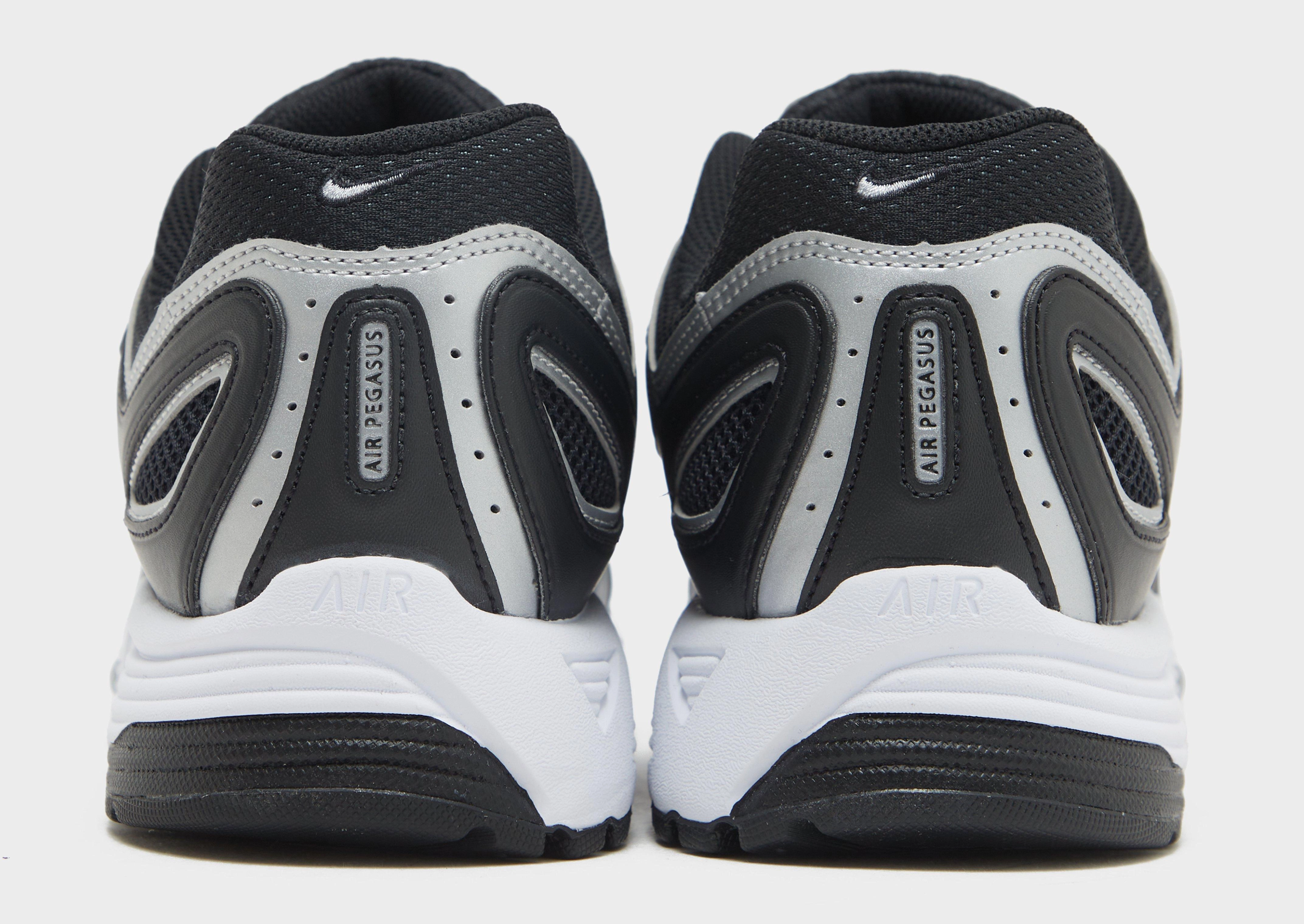 סניקרס Air Pegasus 2005 | גברים
